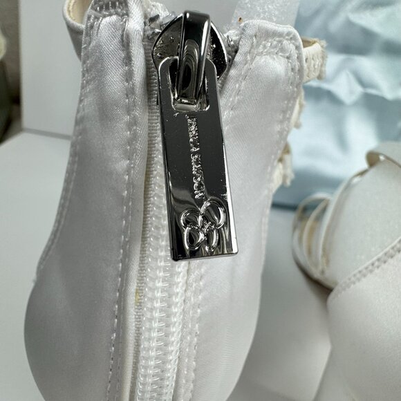 Jessica Simpson JS-Stassey-B White Matte Satin Bridal Heels 9.5 M - Picture 4 of 16
